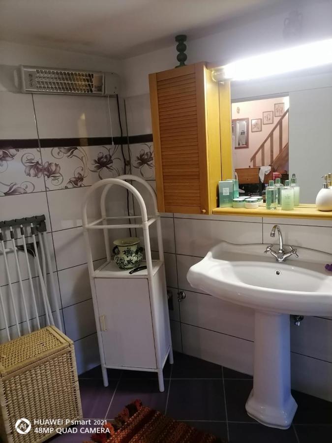 Kalista Villa Jurdani Exteriör bild