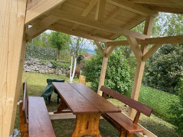Kalista Villa Jurdani Exteriör bild